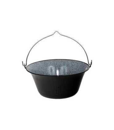 Hungarian goulash kettle